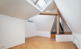 Two-storey attic apartment, 5+1, 5<sup>th</sup> Floor, 268.0 m<sup>2</sup>