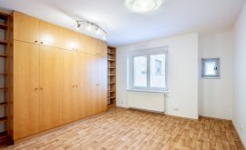 Dvoupodlažní byt, 4+kk, 5. NP, 121.0 m<sup>2</sup>