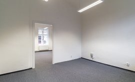 Kancelářské prostory, Obchodní prostory