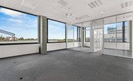 Office space, Retail