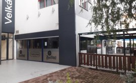 Kancelářské prostory, Obchodní prostory