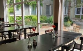 Office space, Warehouse space