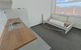 Obchodní prostory, Skladové prostory