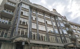 Retail space, Restaurant, Office space