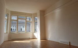 Retail space, Restaurant, Office space