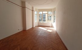 Retail space, Restaurant, Office space