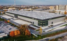 Warehouse space, Office space